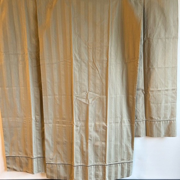 CHRIS MADDEN COTTON CLASSIC STYLE (1) STANDARD/QUEEN & (2) KING PILLOW CASES - Picture 2 of 8